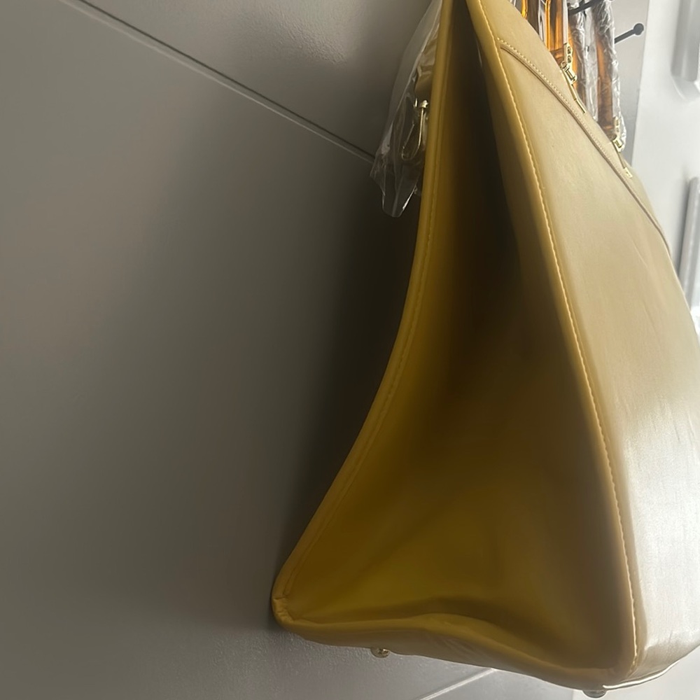 Sunny Yellow Leather Tote Bag with Embossed Detail - Picture 8 of 8